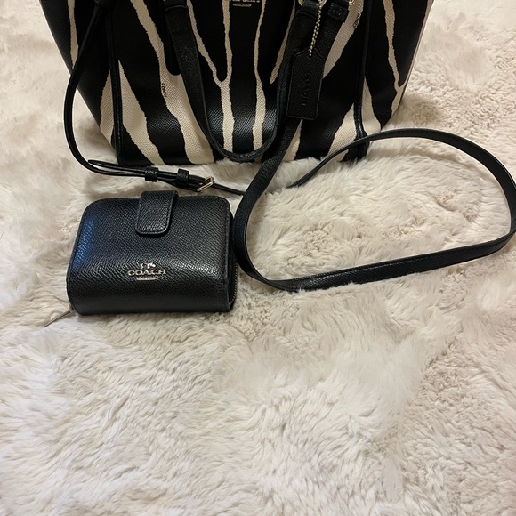 Black and white Coach purse with removable strap and matching black Coach wallet - Picture 3 of 3
